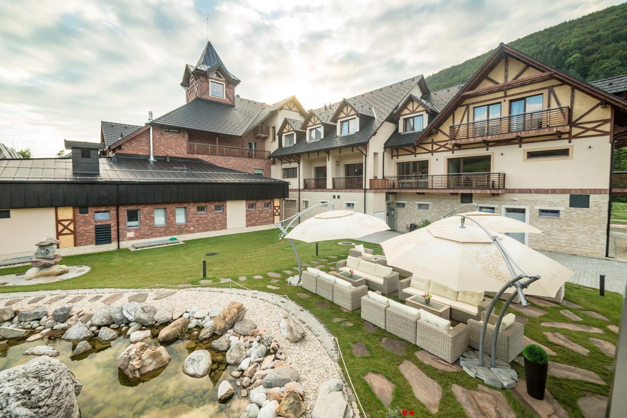 Village Resort Hanuliak Belá Eksteriør bilde